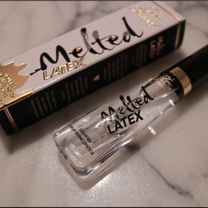 ❗️Sold❗️TOO FACED Melted Latex Liquified Shine